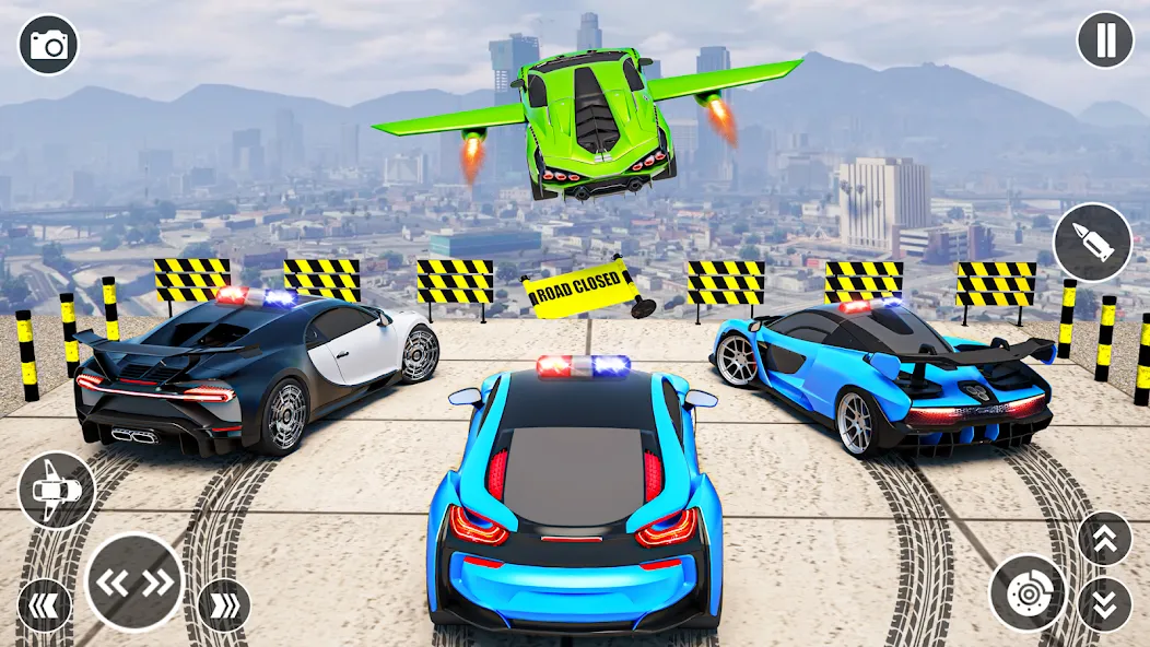 Flying Car Robot Shooting Game [MOD: Бесконечные деньги] - Скриншот 2